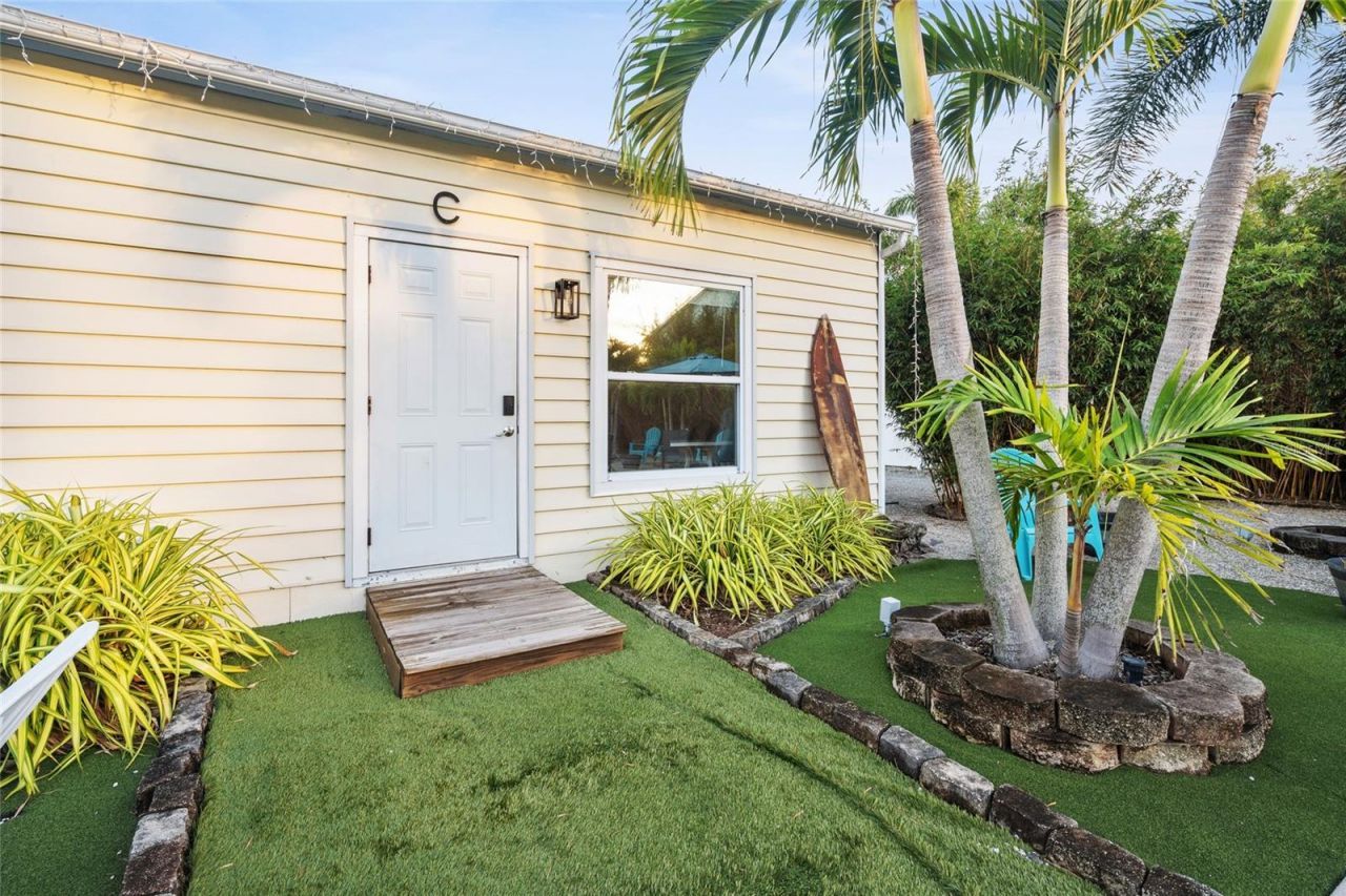 4503-4505 102nd Street W, Bradenton, FL 34210 Photo