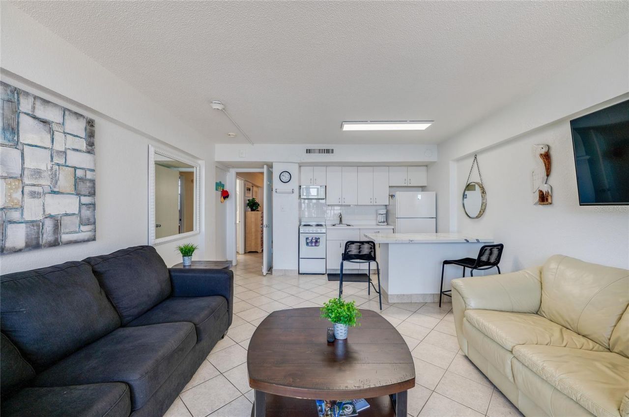 2301 S Atlantic Avenue, Unit 210, Daytona Beach Shores, FL 32118 Photo