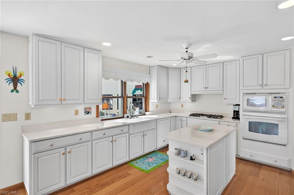 1157 Bird Ln, Sanibel, FL 33957 Photo