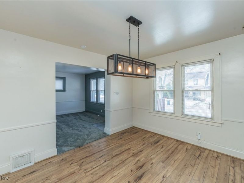 261 Madison Avenue, Akron, OH 44320 Photo 11