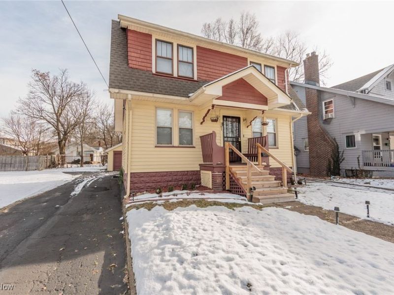 261 Madison Avenue, Akron, OH 44320 Photo 3