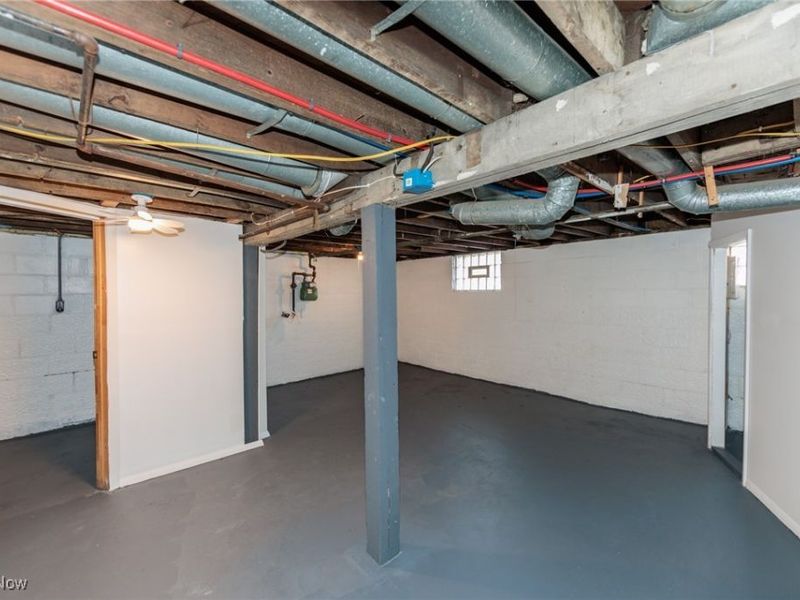 261 Madison Avenue, Akron, OH 44320 Photo 35