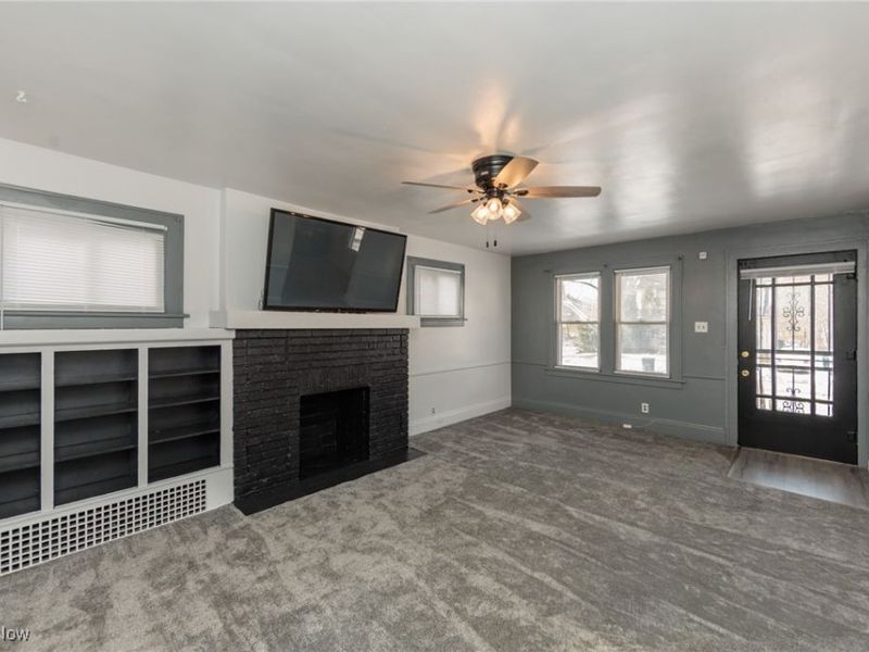 261 Madison Avenue, Akron, OH 44320 Photo 6