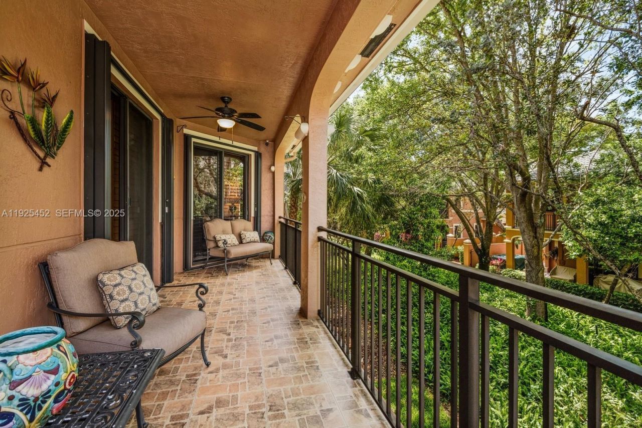 2782 Kinsington Cir, Unit 25-4, Weston, FL 33332 Photo