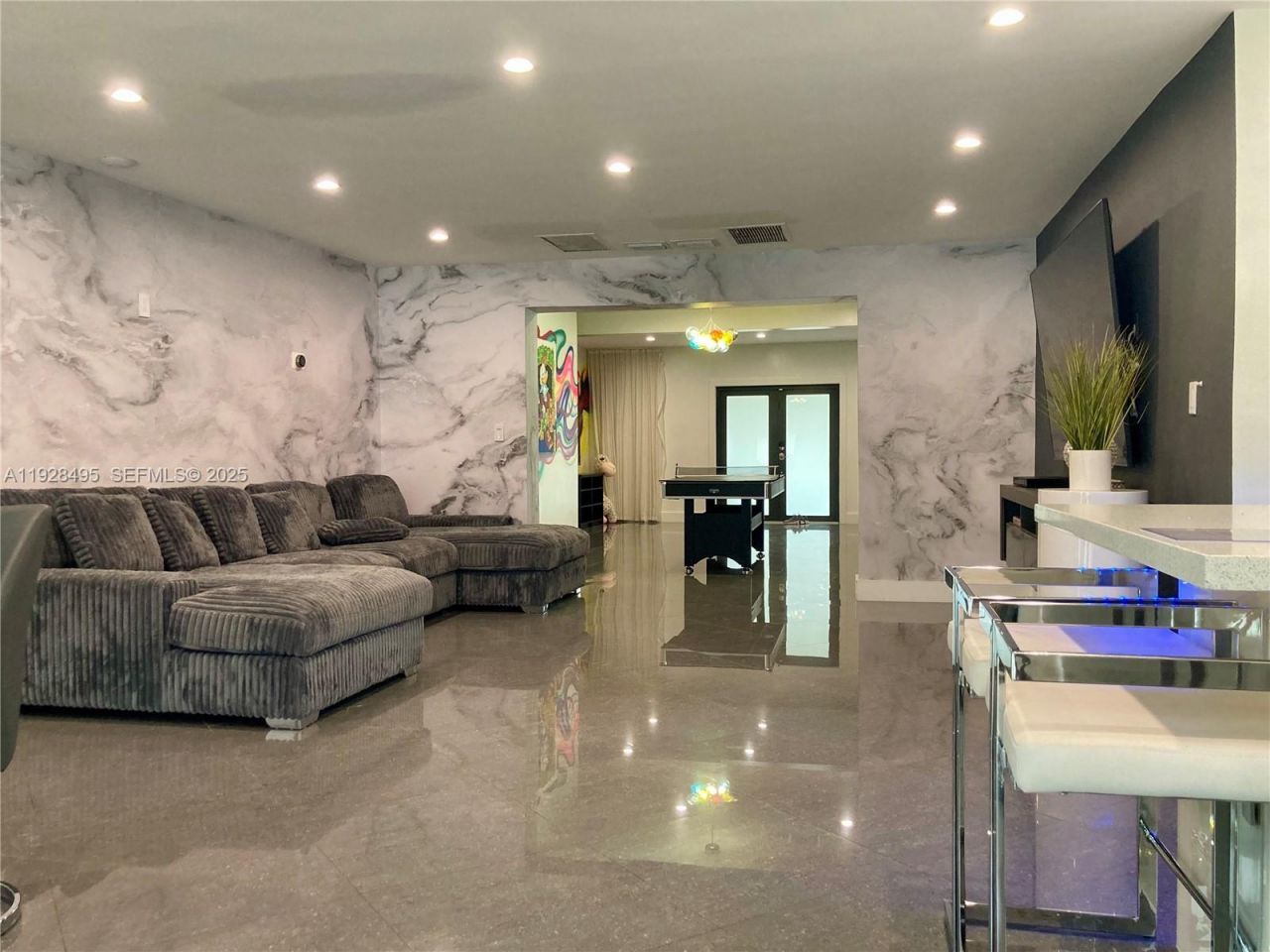 7524 Mutiny Ave, North Bay Village, FL 33141 Photo