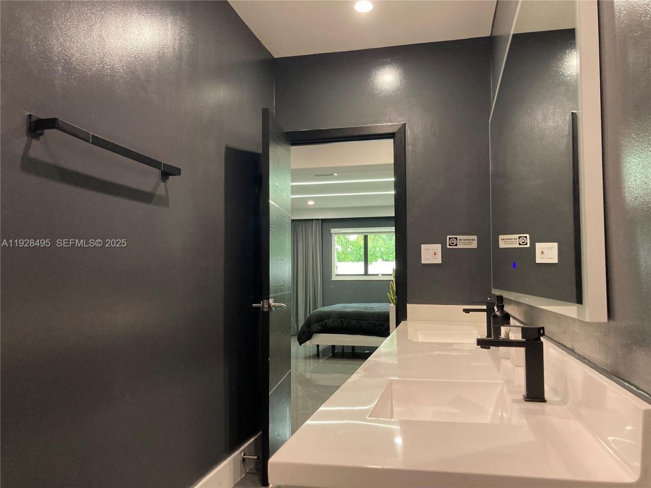 7524 Mutiny Ave, North Bay Village, FL 33141 Photo