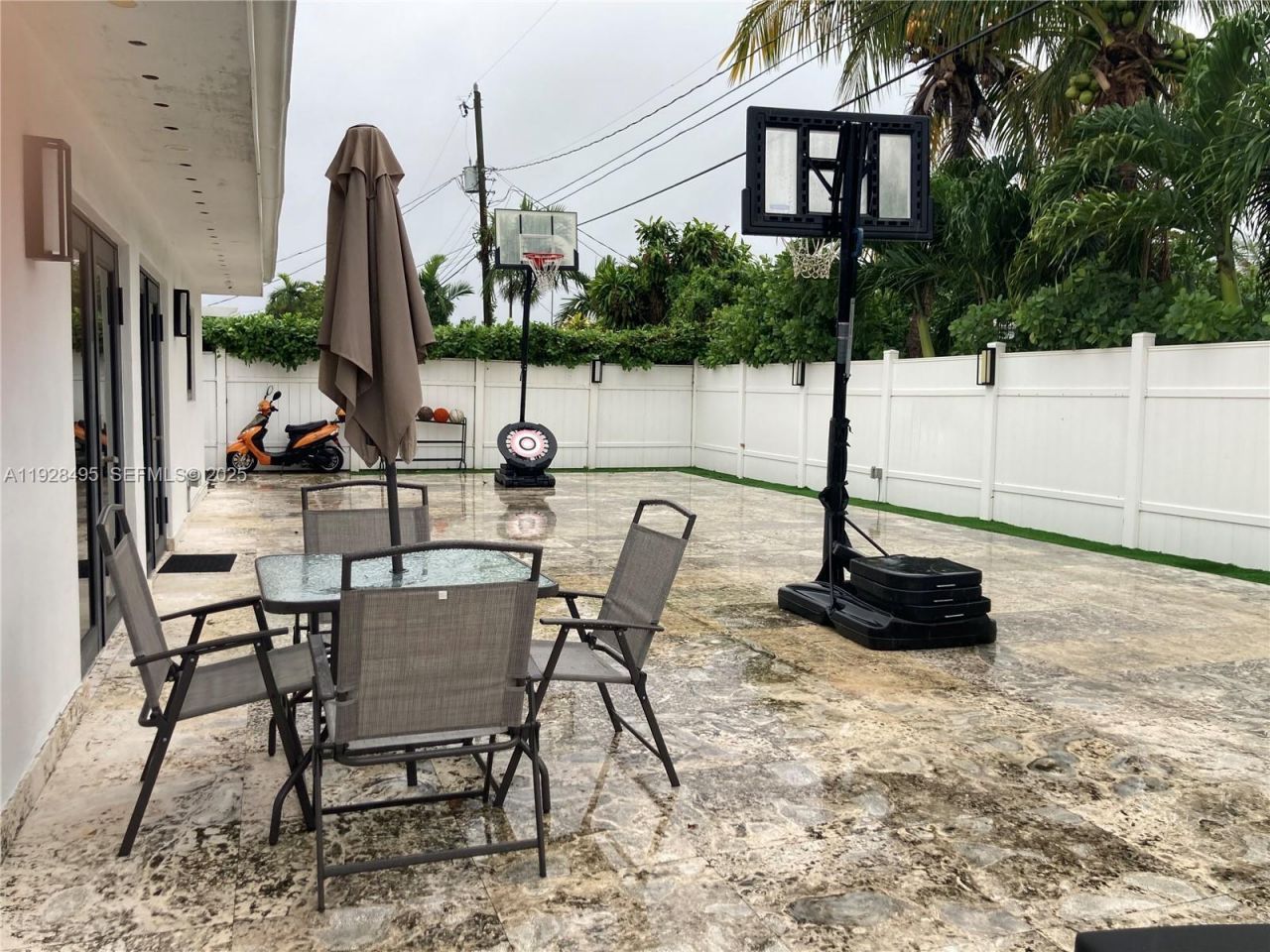 7524 Mutiny Ave, North Bay Village, FL 33141 Photo