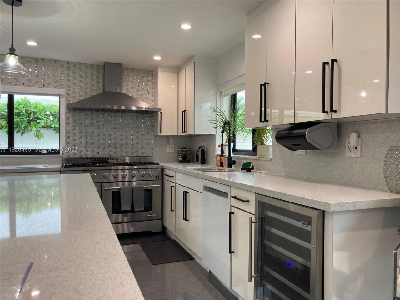 7524 Mutiny Ave, North Bay Village, FL 33141 Photo