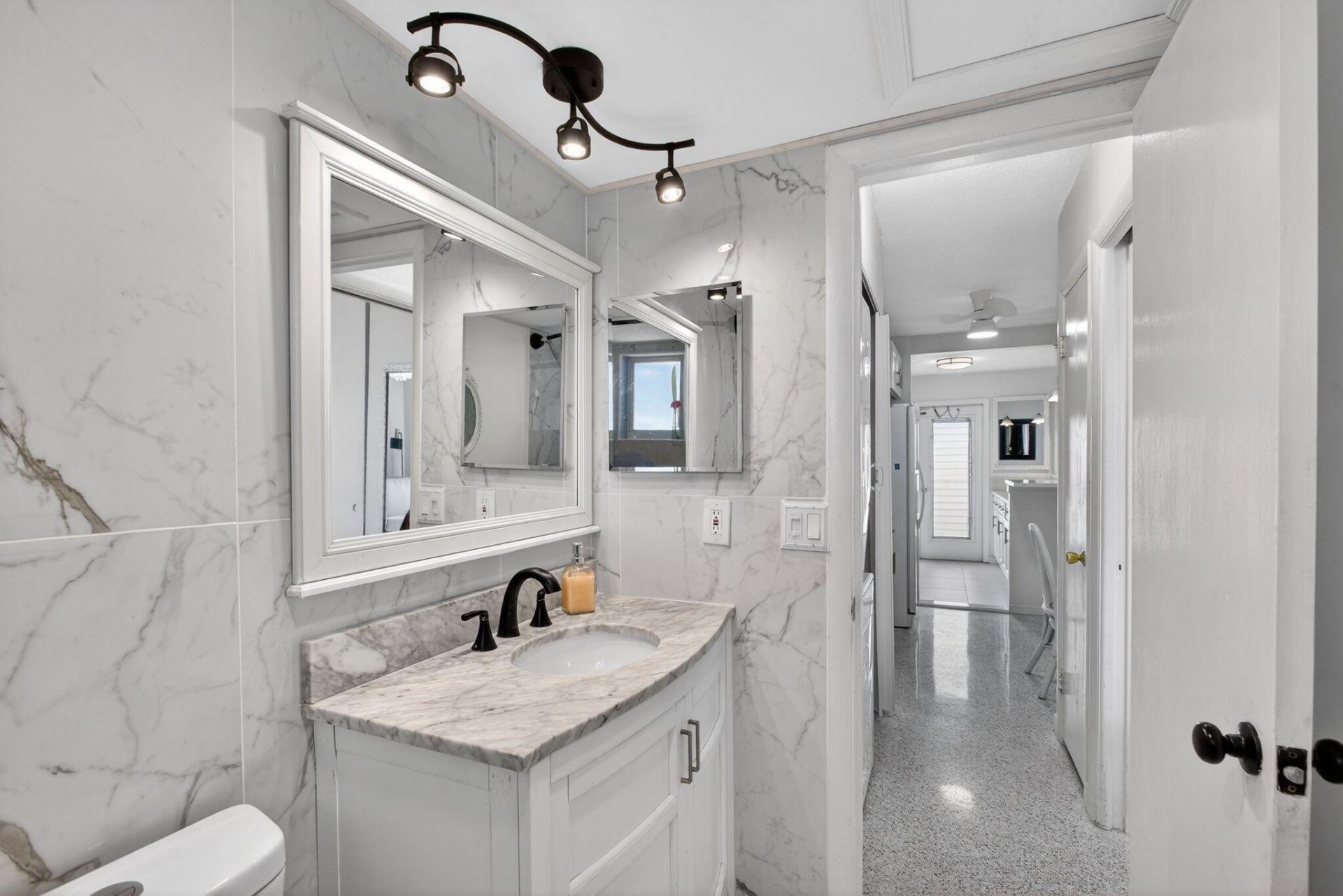 3600 N Ocean Drive, Unit 322, Singer Island, FL 33404 Photo