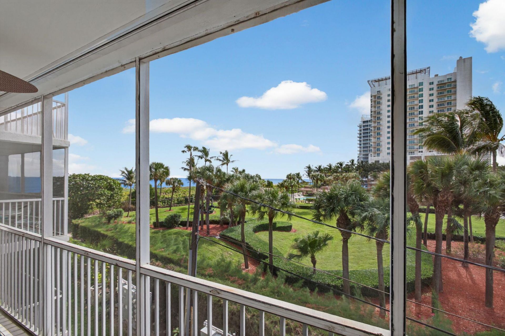 3600 N Ocean Drive, Unit 322, Singer Island, FL 33404 Photo