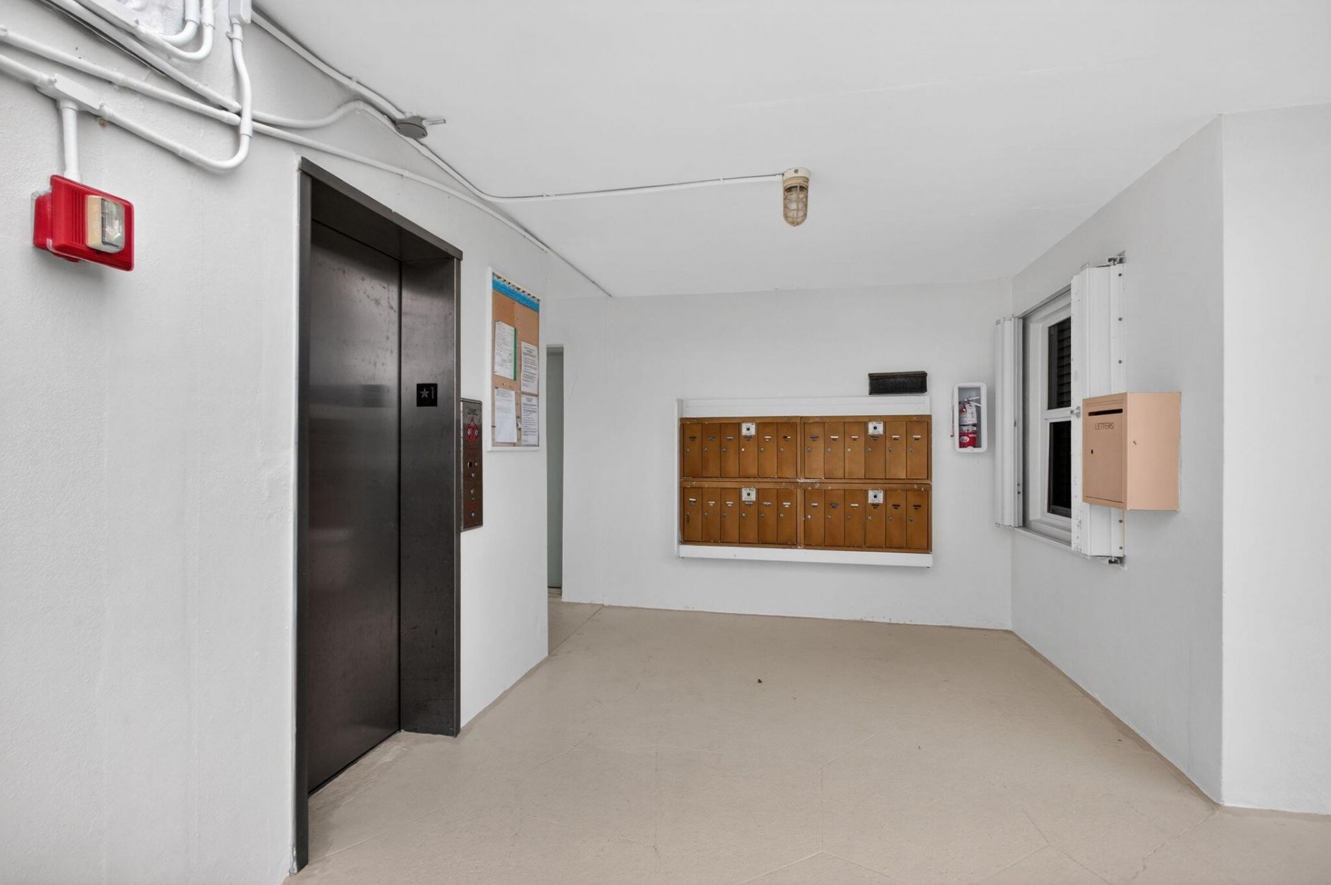 3600 N Ocean Drive, Unit 322, Singer Island, FL 33404 Photo