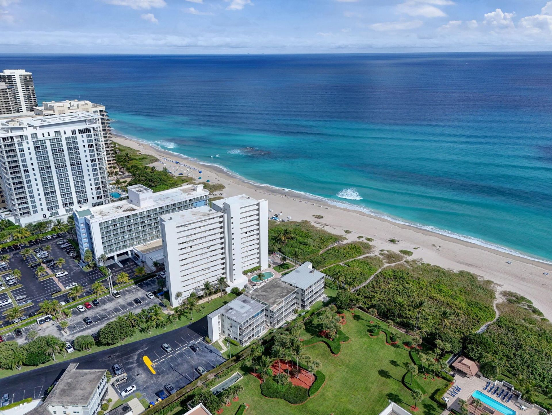 3600 N Ocean Drive, Unit 322, Singer Island, FL 33404 Photo