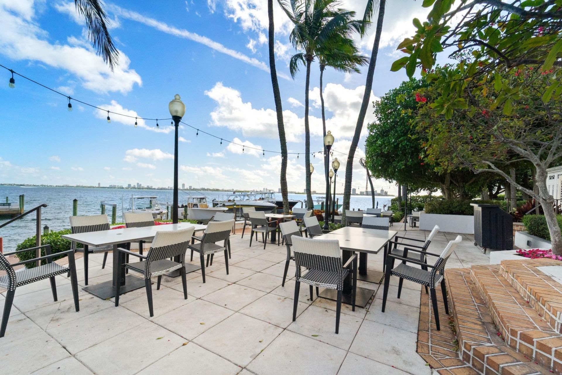 1000 Quayside Terrace, Unit 1606, Miami, FL 33138 Photo