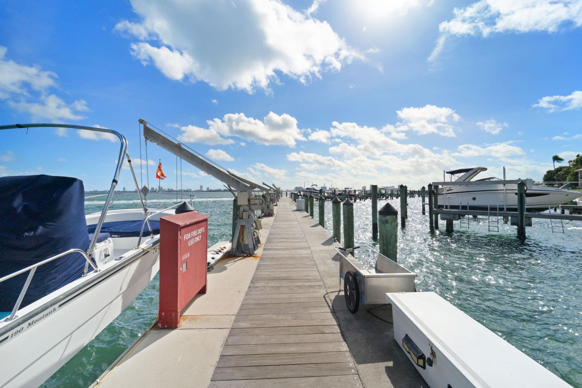 1000 Quayside Terrace, Unit 1606, Miami, FL 33138 Photo