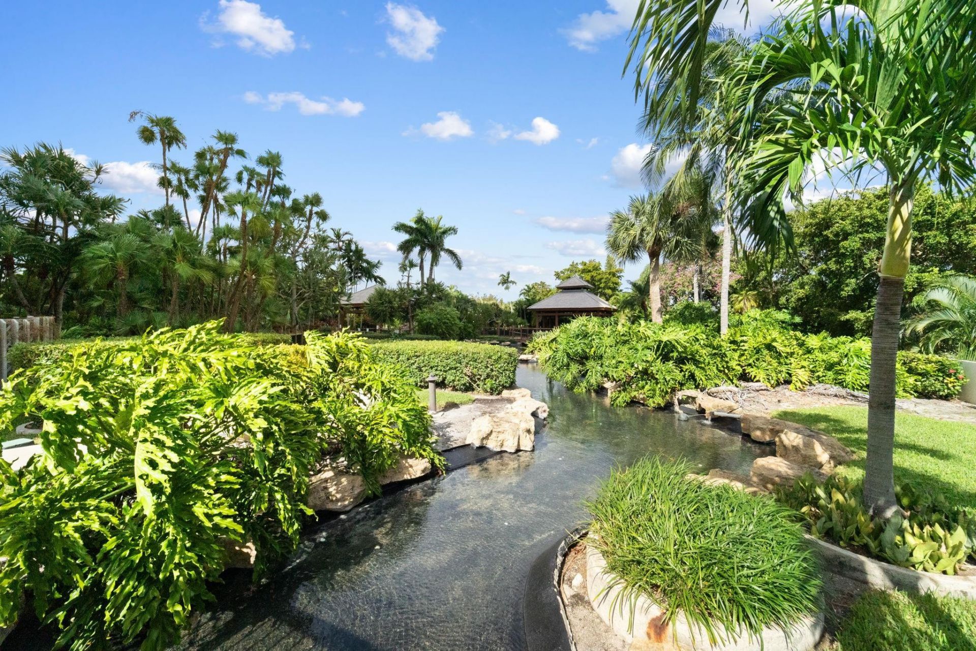 1000 Quayside Terrace, Unit 1606, Miami, FL 33138 Photo