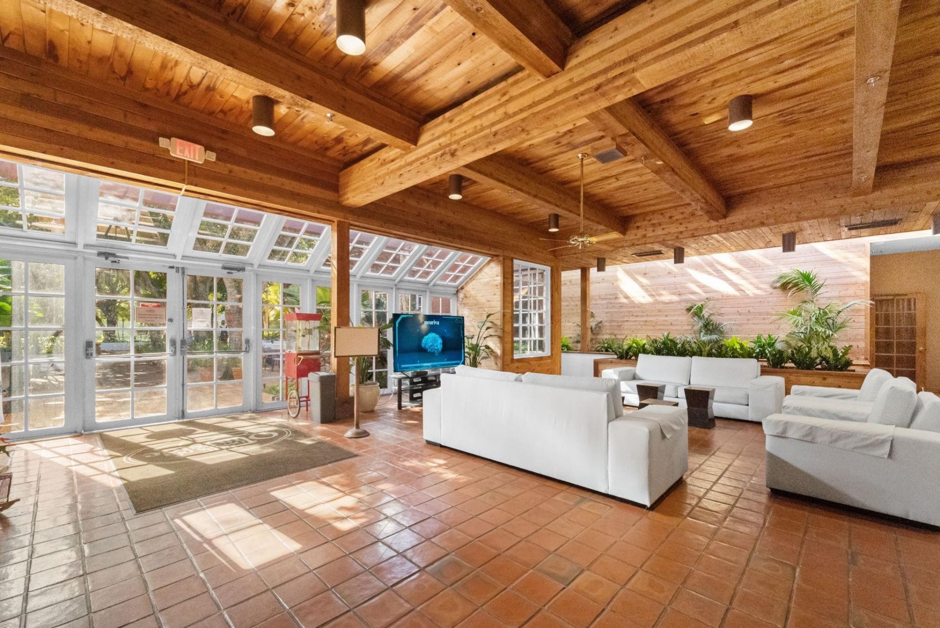 1000 Quayside Terrace, Unit 1606, Miami, FL 33138 Photo