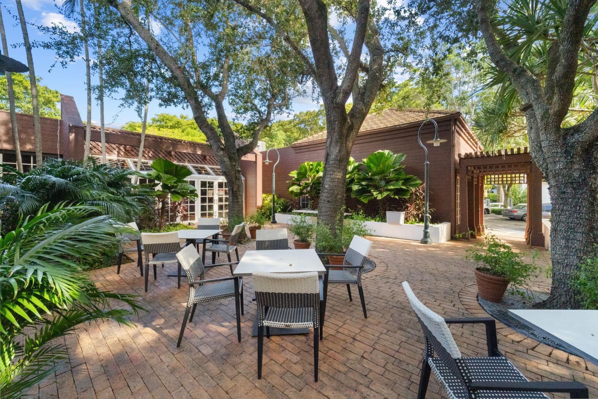 1000 Quayside Terrace, Unit 1606, Miami, FL 33138 Photo