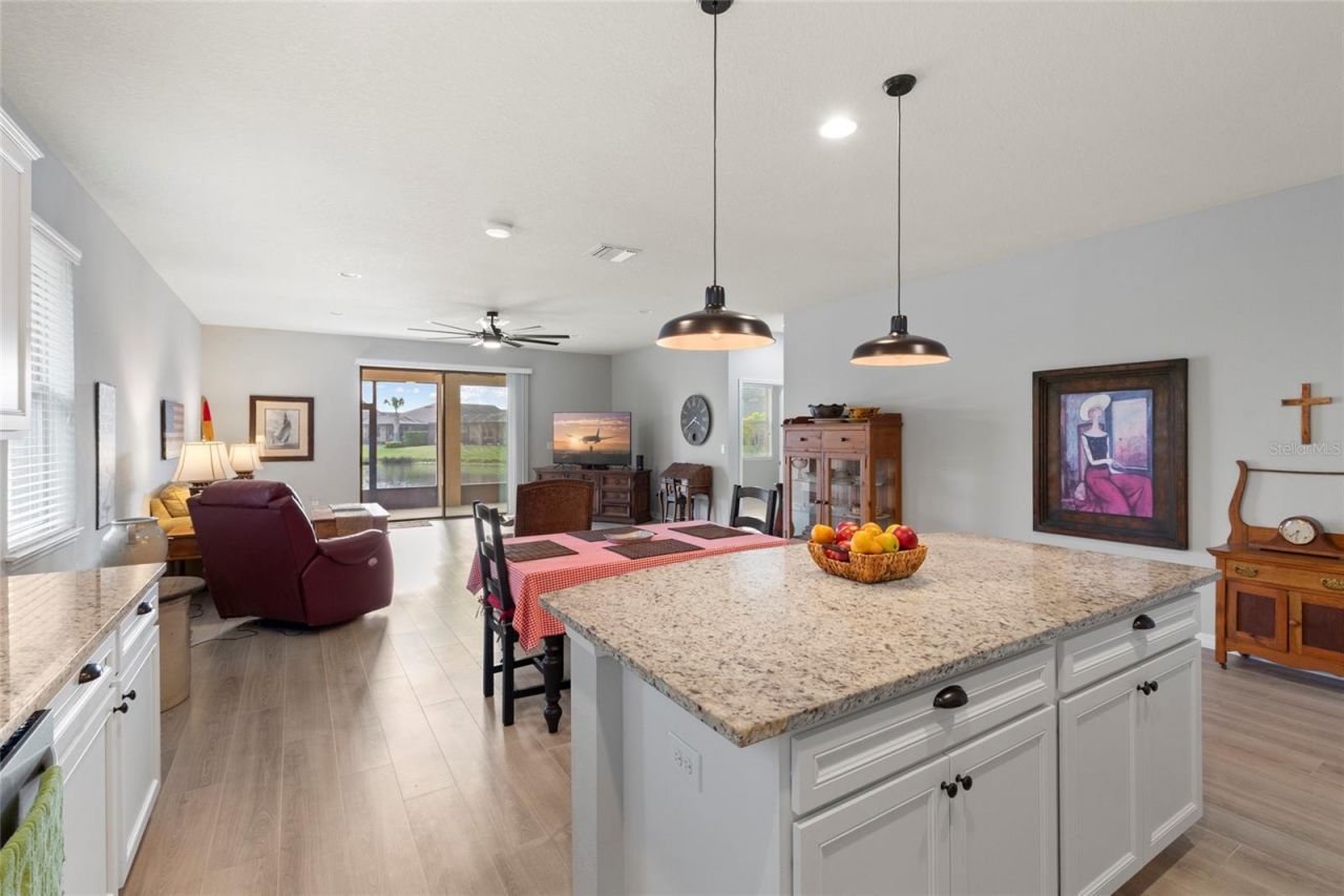 6323 Kenava Loop, Palmetto, FL 34221 Photo