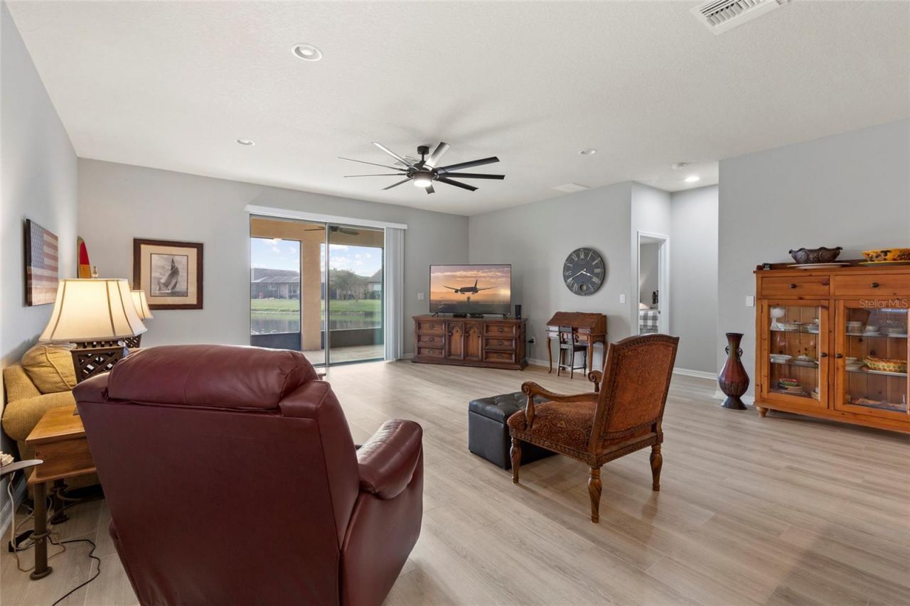 6323 Kenava Loop, Palmetto, FL 34221 Photo