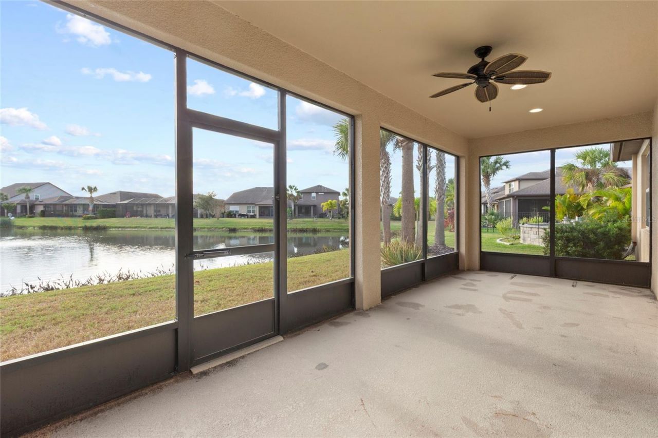 6323 Kenava Loop, Palmetto, FL 34221 Photo