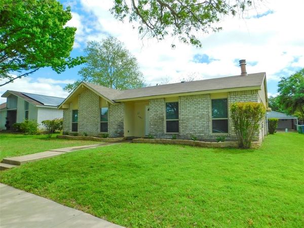 4901 Wheeler Drive, The Colony, TX 75056