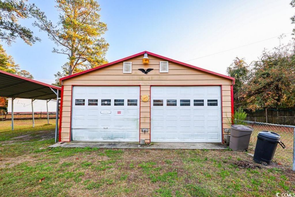 1291 Highway 701 South Photo 32