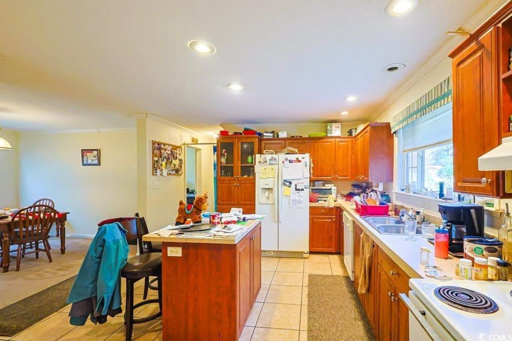 1291 Highway 701 South Photo 6