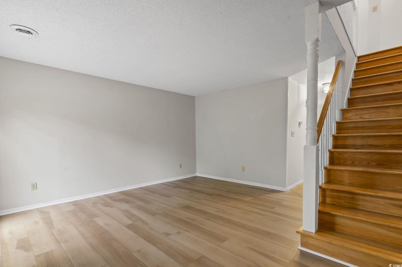 210 25th Ave. S Photo 18