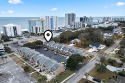 210 25th Ave. S photo 4