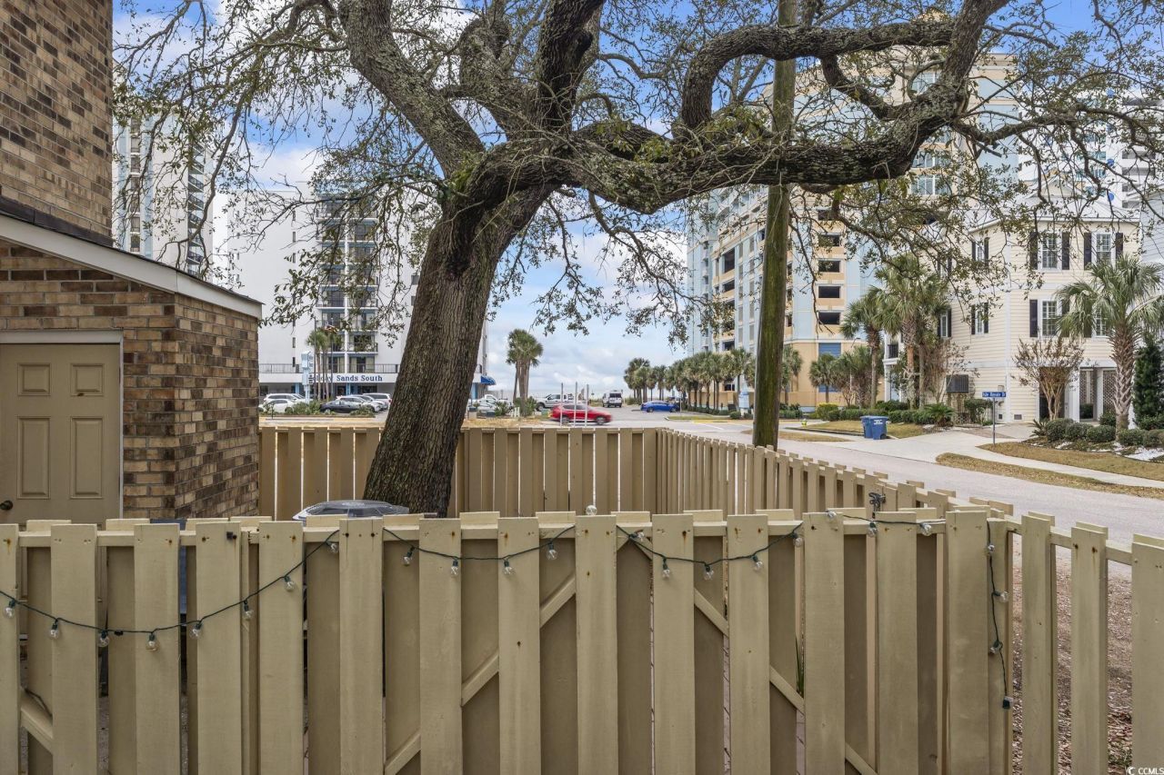 210 25th Ave. S Photo 29