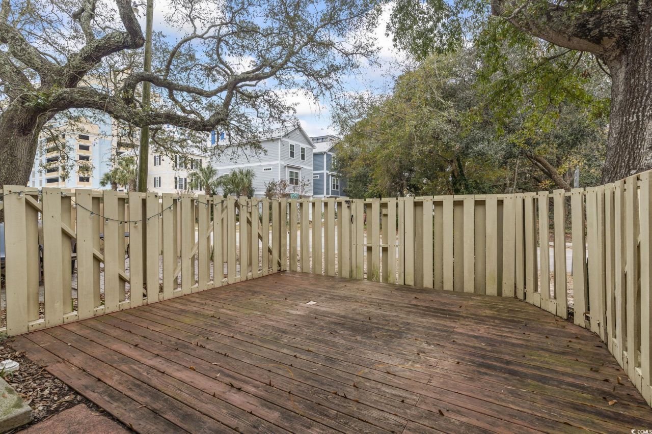 210 25th Ave. S Photo 31