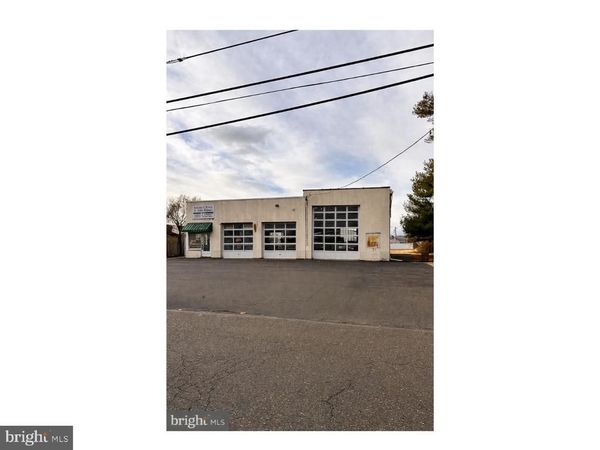 116 MONROE STREET, BRISTOL, PA 19007