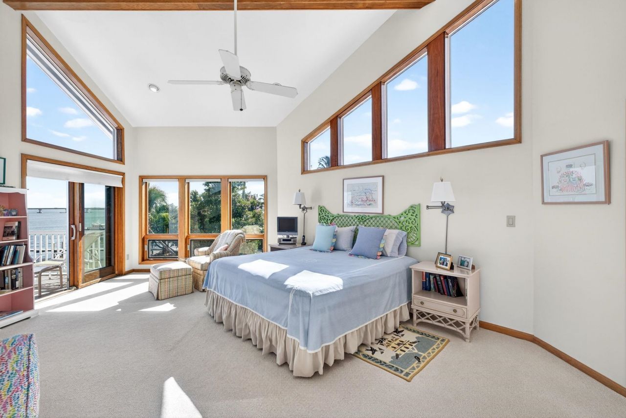 1157 Bird Ln, Sanibel, FL 33957 Photo