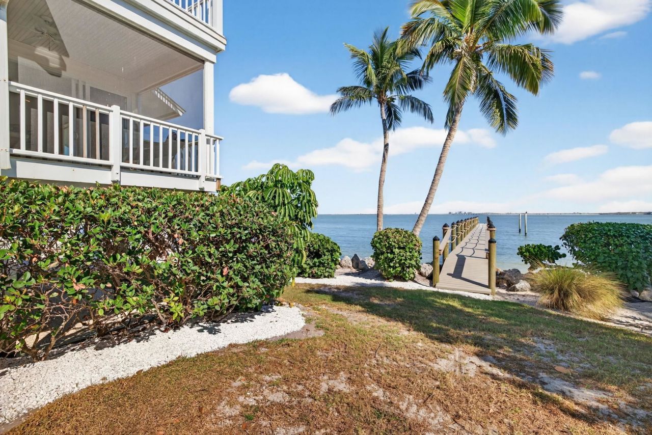 1157 Bird Ln, Sanibel, FL 33957 Photo