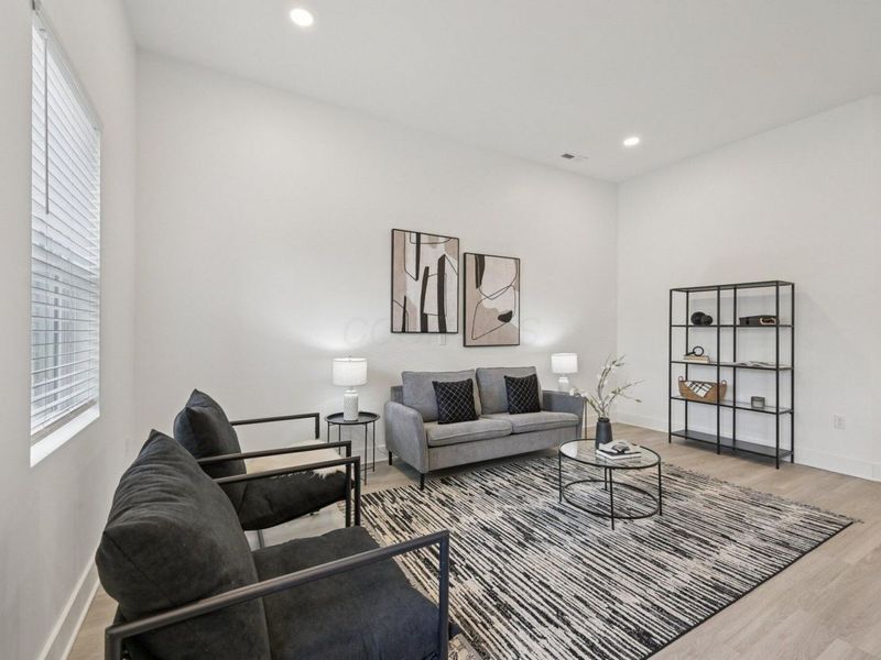 92 E Innis Avenue, Columbus, OH 43207 Photo 8