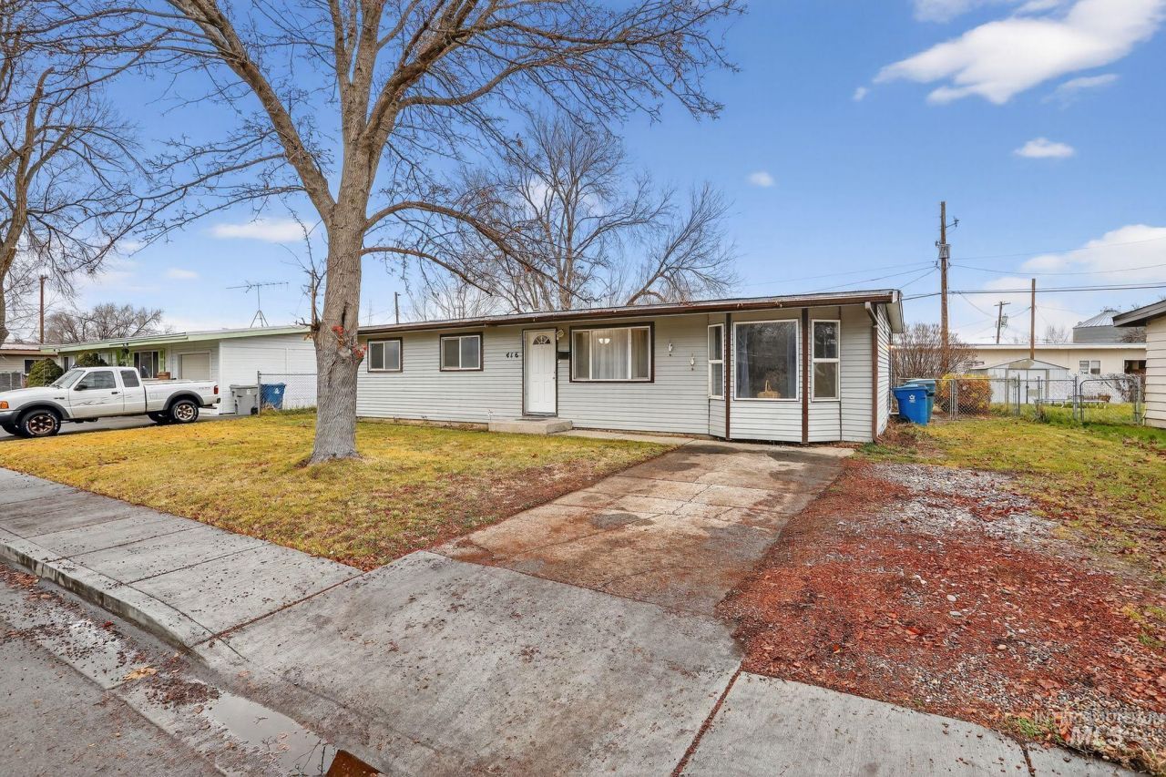 416 N 4th West, Mountain Home, ID 83647 Main Photo