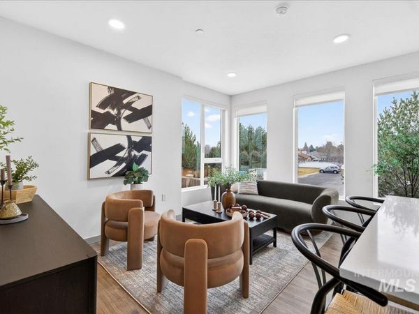 2312 S Broadway Avenue, Unit A103, Boise, ID 83706