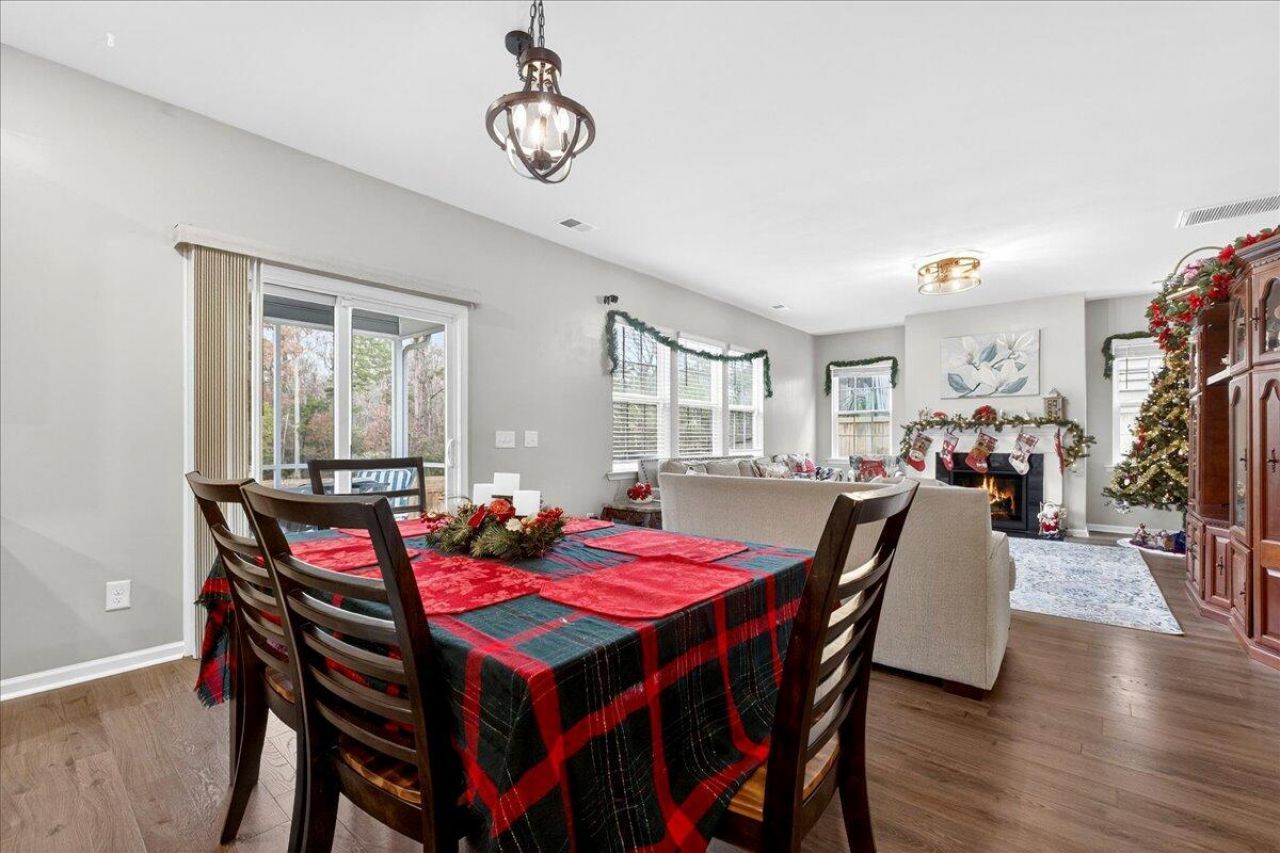 9947 Winged Elm Street Photo 19