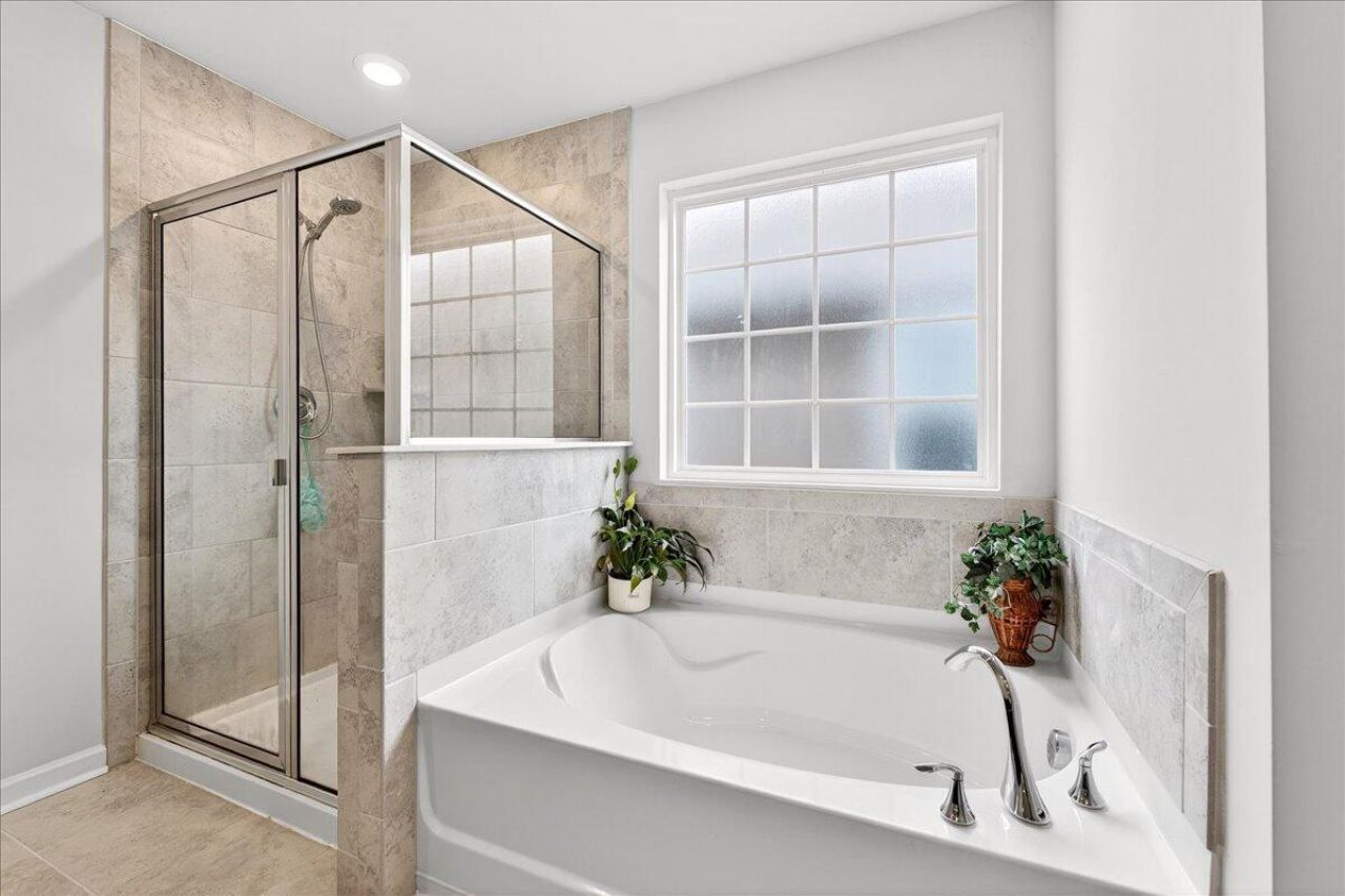 9947 Winged Elm Street Photo 32