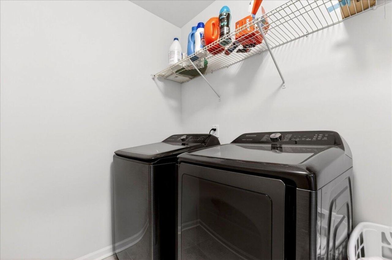 9947 Winged Elm Street Photo 36