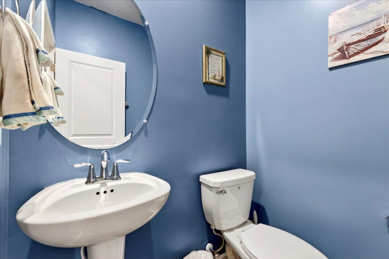 9947 Winged Elm Street Photo 45