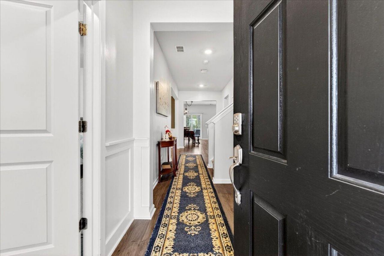 9947 Winged Elm Street Photo 5