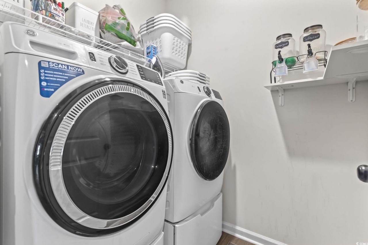 730 Gryffindor Dr. Photo 11