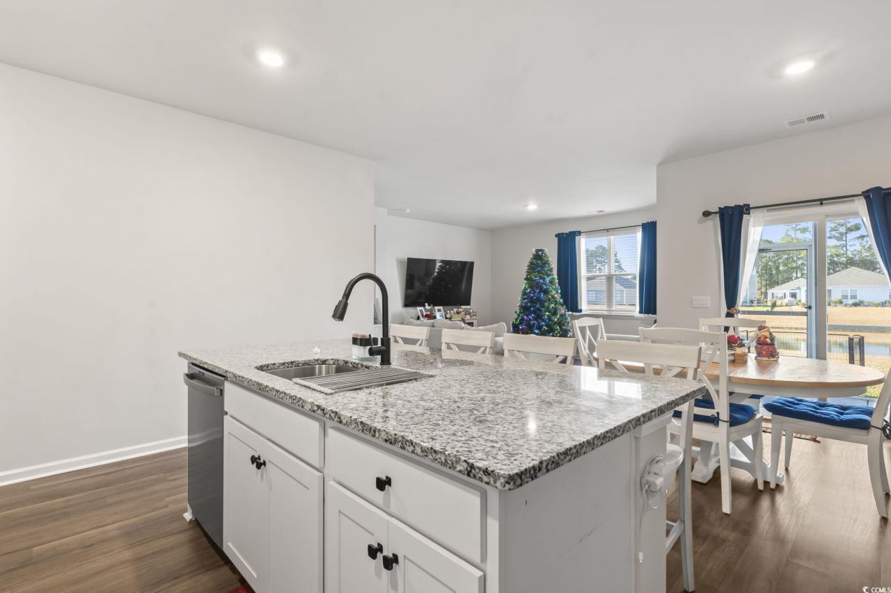 730 Gryffindor Dr. Photo 18