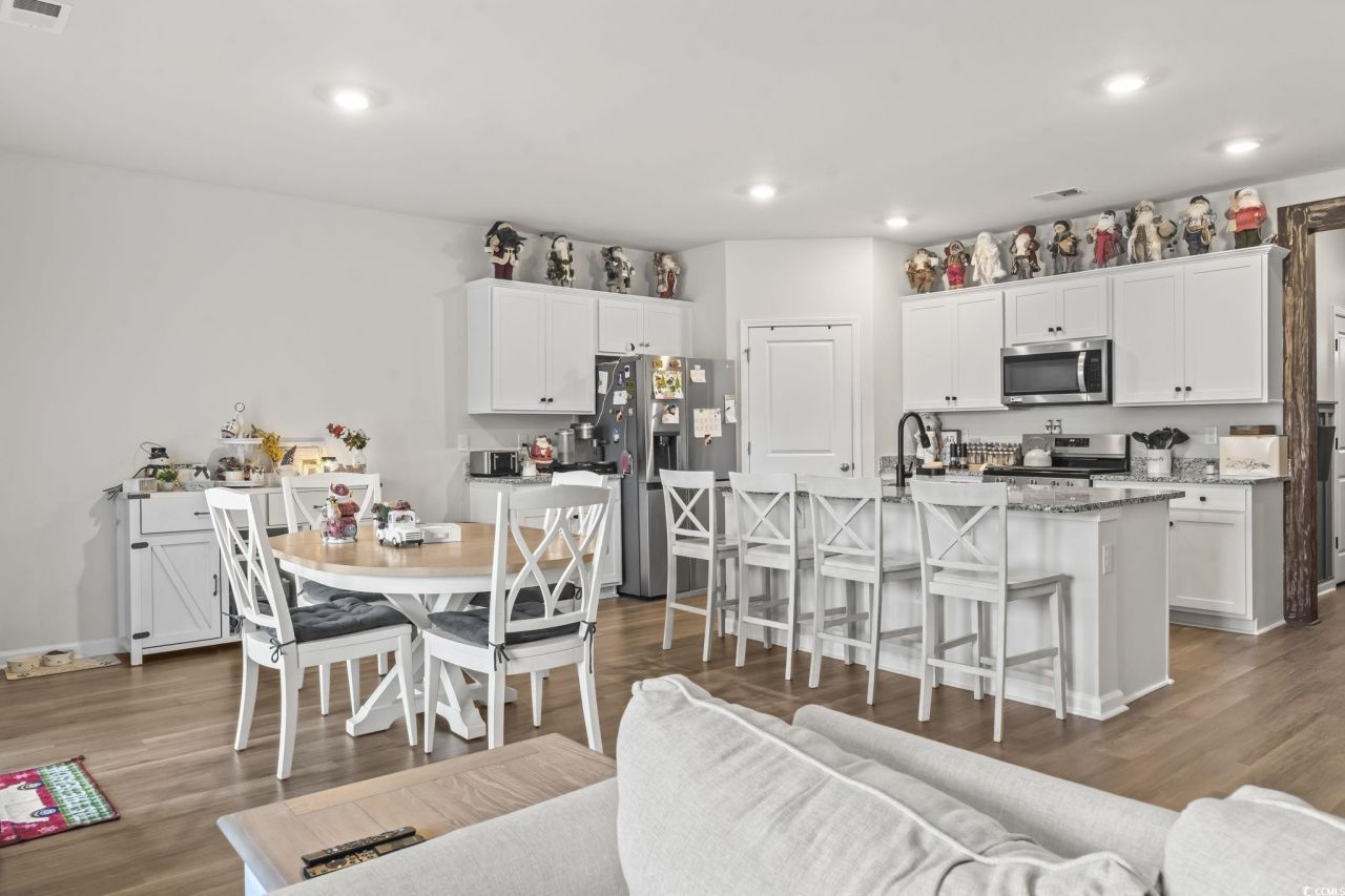 730 Gryffindor Dr. Photo 19