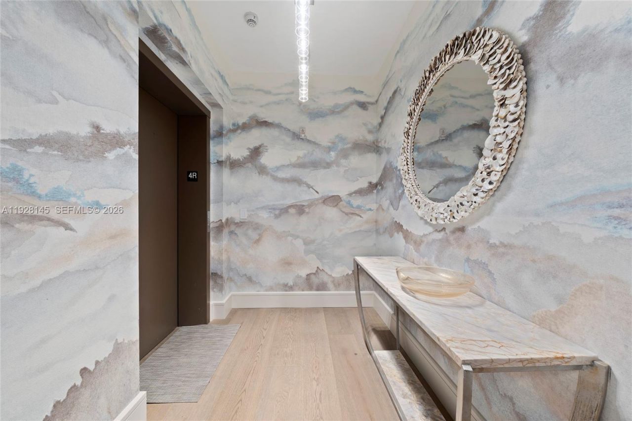 3581 E Glencoe St, Unit 403, Miami, FL 33133 Photo