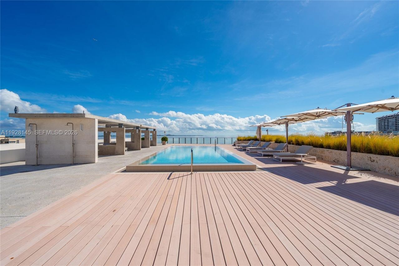 3581 E Glencoe St, Unit 403, Miami, FL 33133 Photo