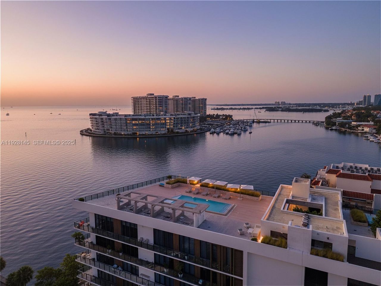 3581 E Glencoe St, Unit 403, Miami, FL 33133 Photo