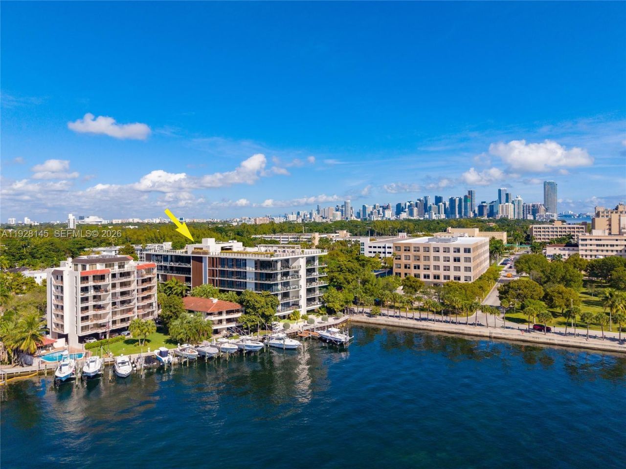 3581 E Glencoe St, Unit 403, Miami, FL 33133 Photo