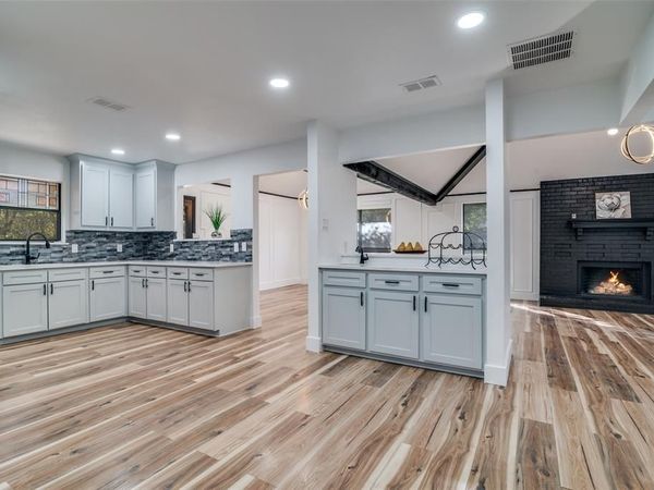 1502 Knob Hill Drive, Garland, TX 75043